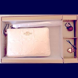 Coach Chalk Signature Leather Corner Zip Wristlet